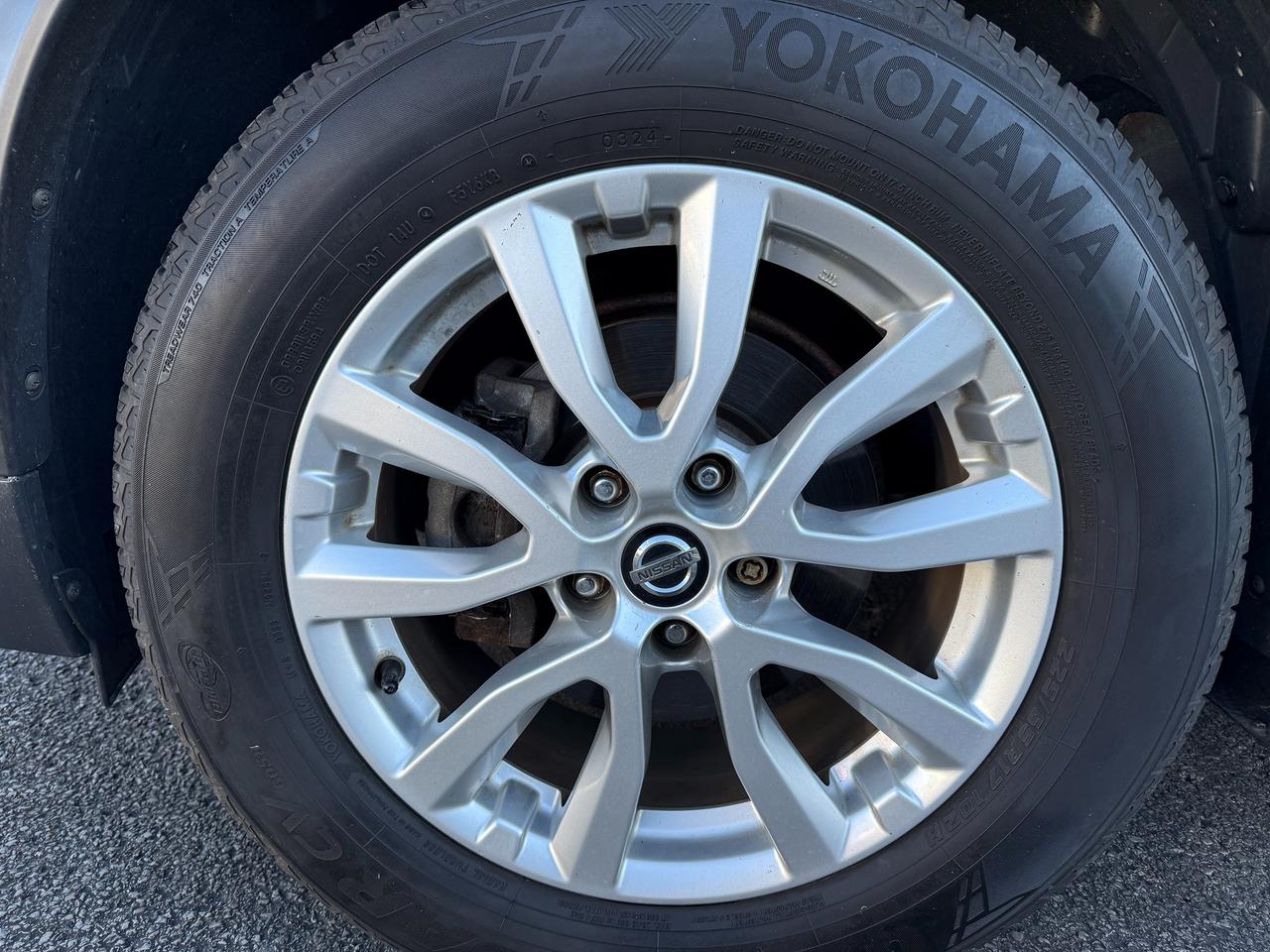2018 Nissan Rogue SV - AWD Photo