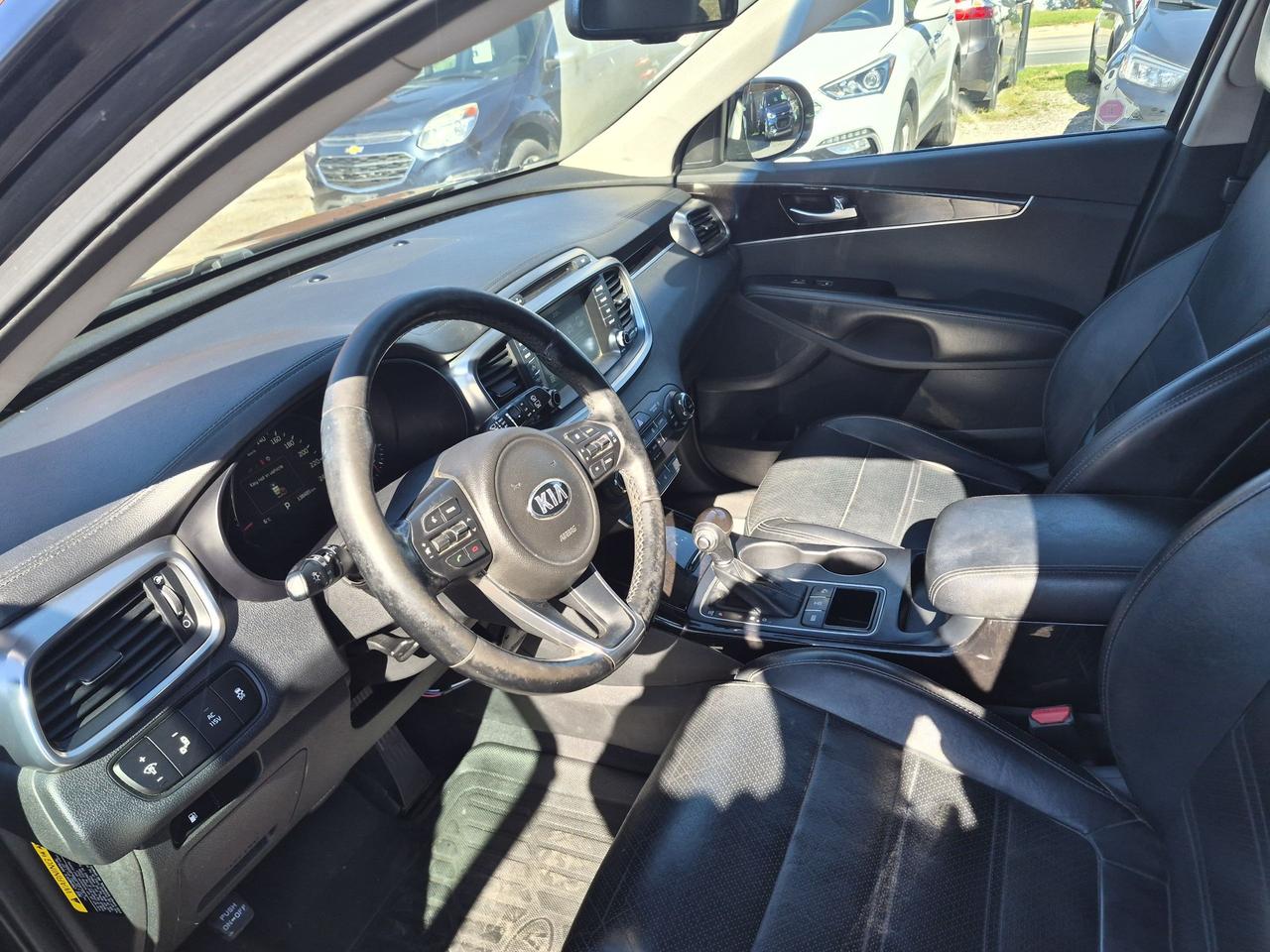 2017 Kia Sorento EX V6 Photo