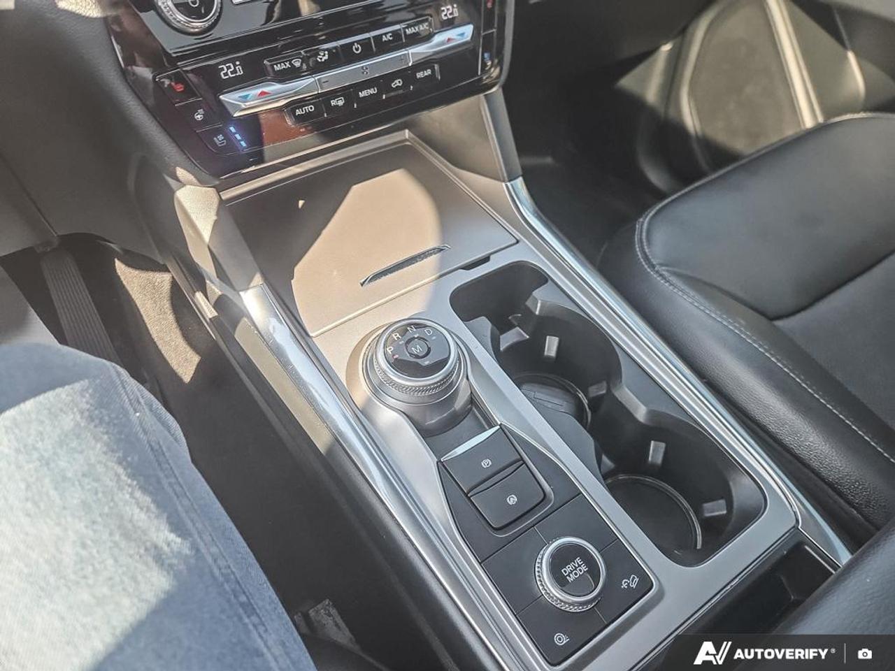 2021 Ford Explorer Limited | HYBRID | MOONROOF | TOW PKG | NO ACCIDENTS Photo