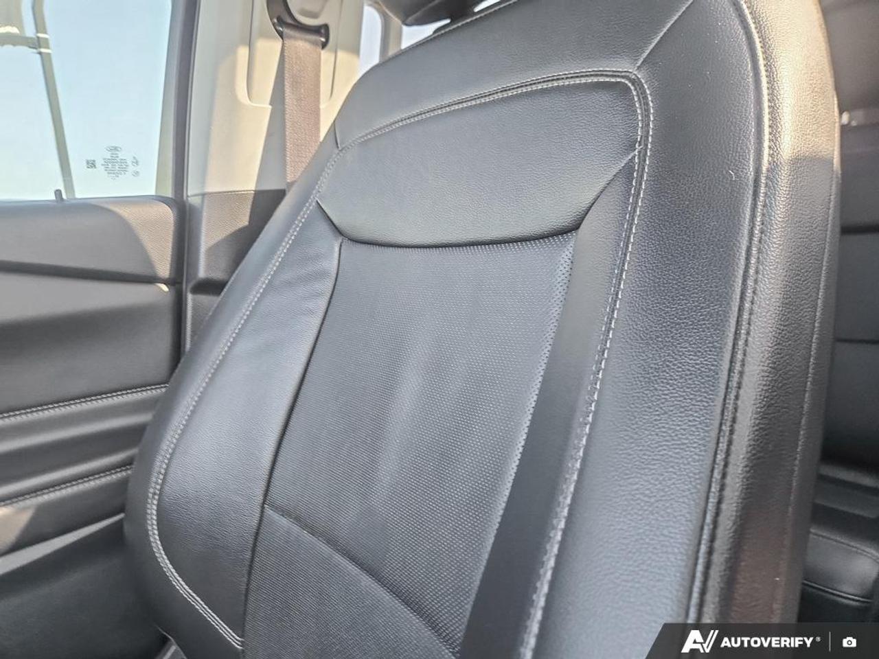 2021 Ford Explorer Limited | HYBRID | MOONROOF | TOW PKG | NO ACCIDENTS Photo