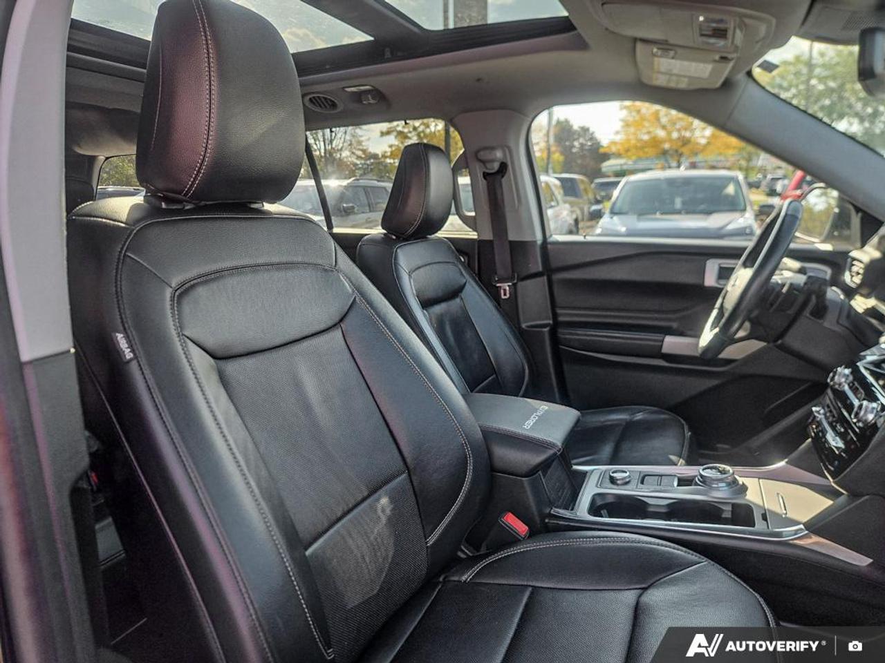 2021 Ford Explorer Limited | HYBRID | MOONROOF | TOW PKG | NO ACCIDENTS Photo