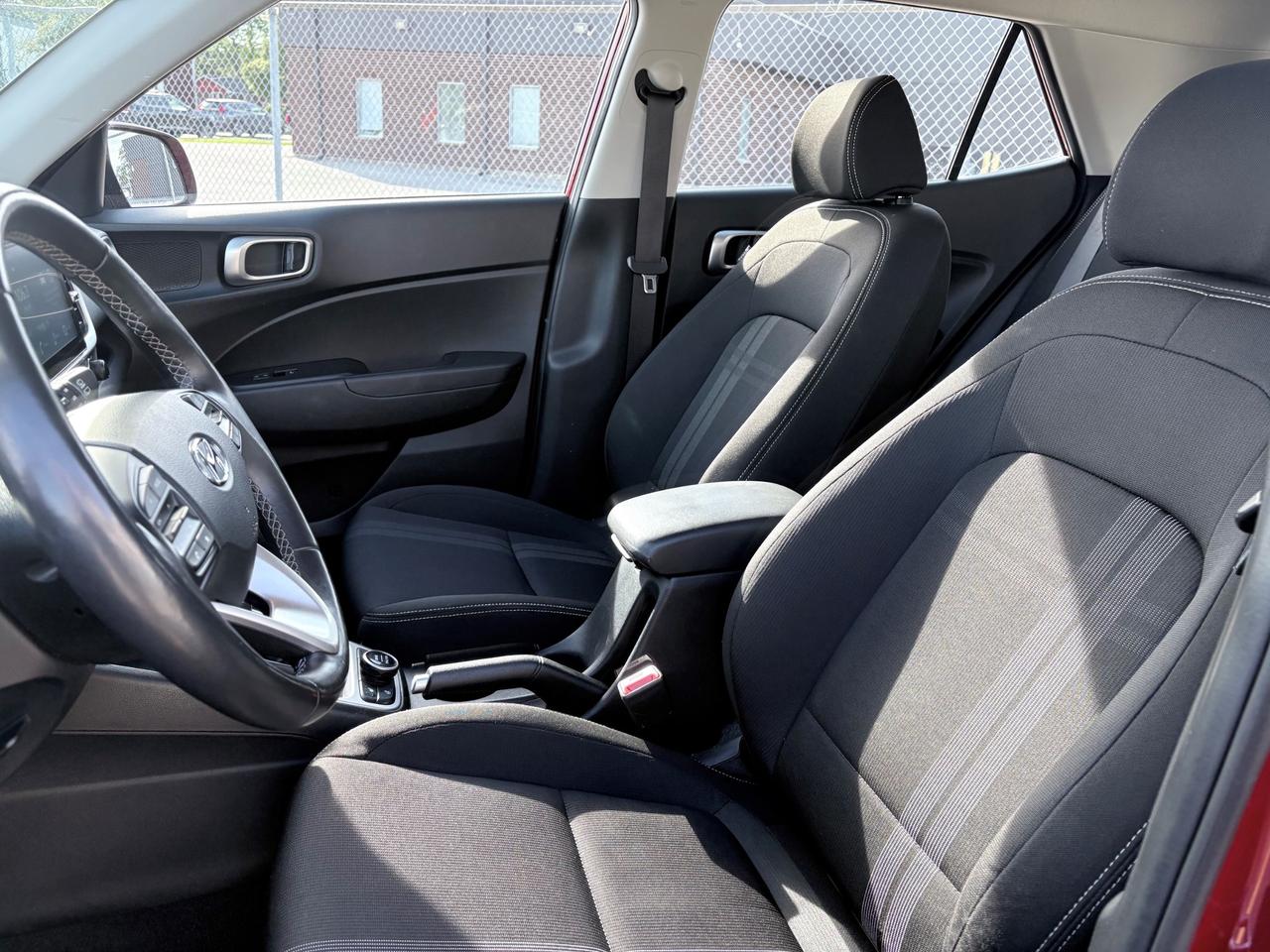 2024 Hyundai Venue PREFERRED Photo