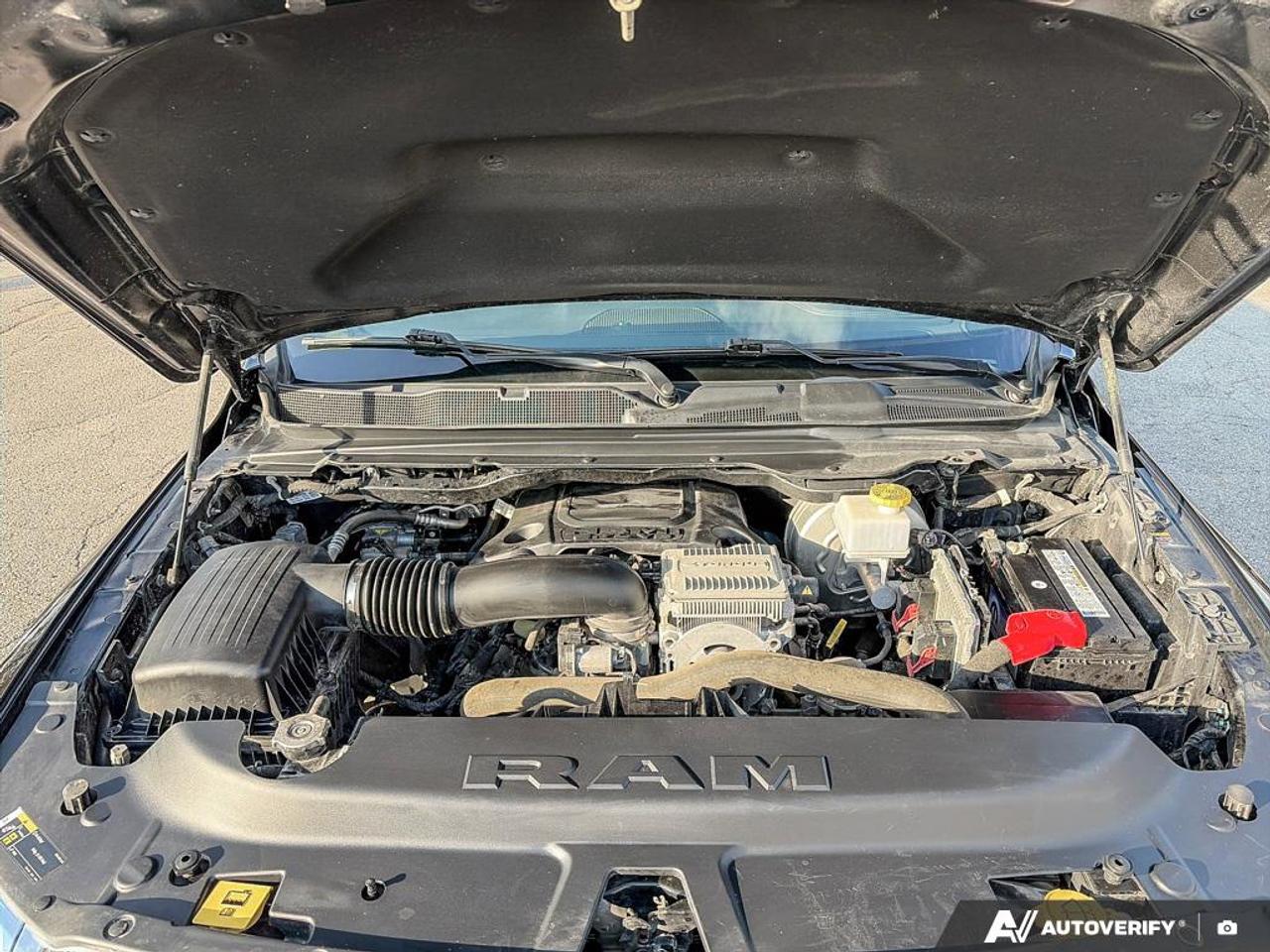2022 RAM 1500 Laramie HEMI CAPABILITY | LARAMIE LUXURY Photo