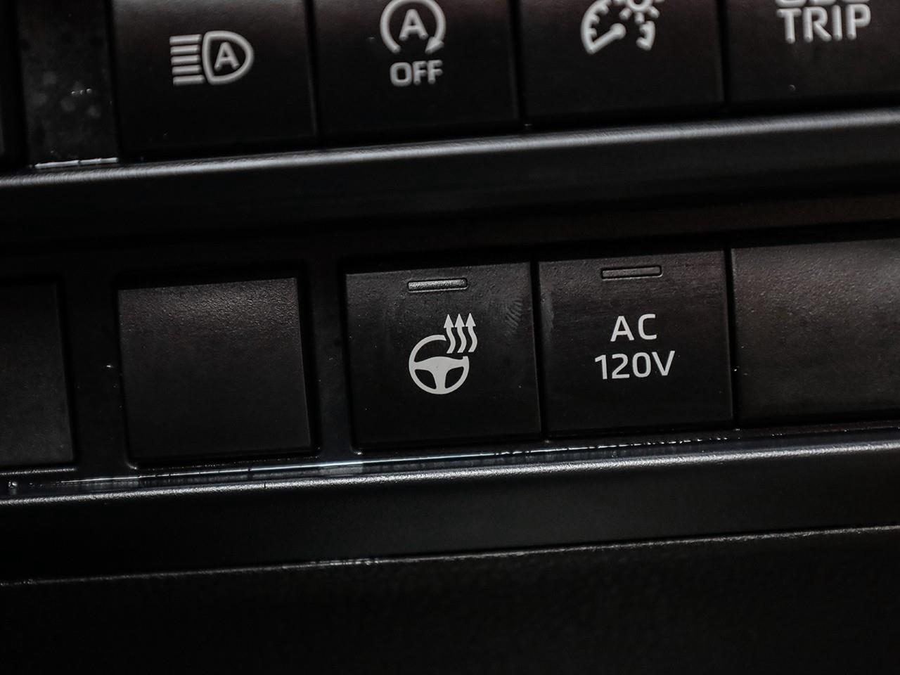 2025 Toyota Tundra Platinum NO ACCIDENTS-VENTILATED SEATS-HEATED STEERING WHEEL-LEATHER- Photo