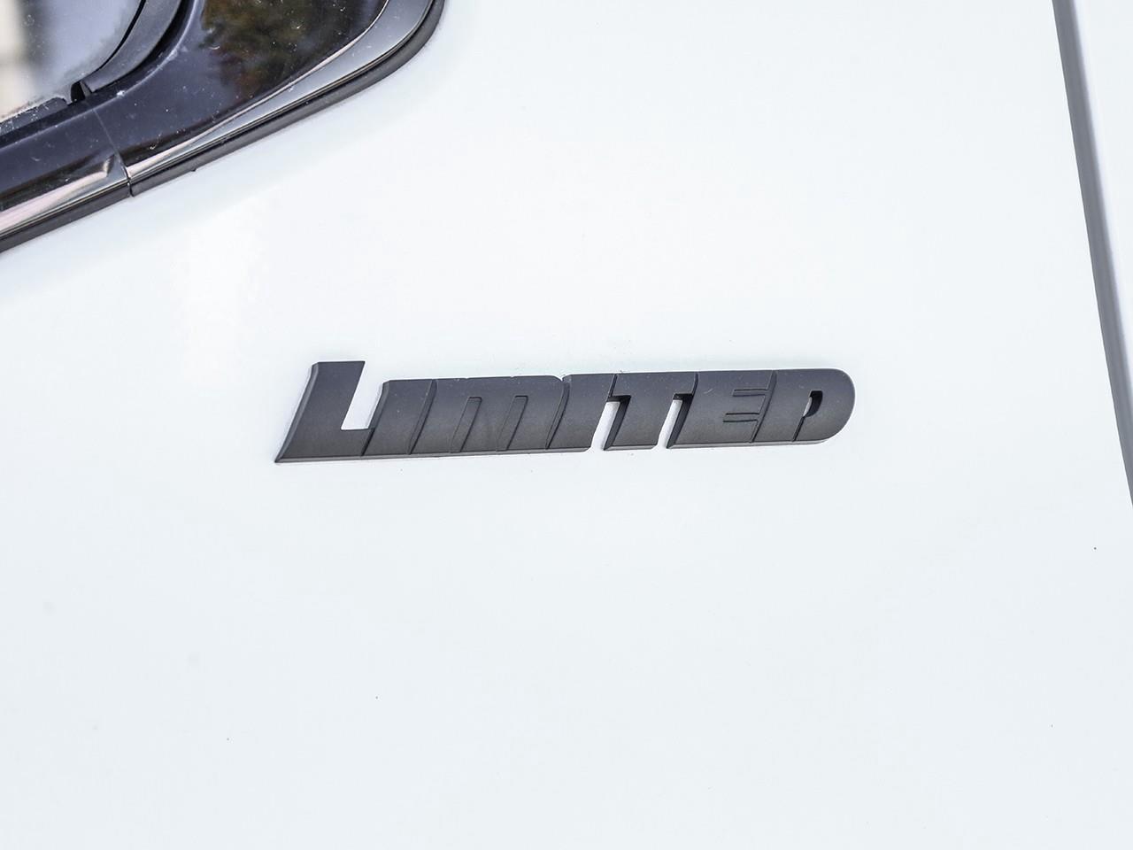 2026 Toyota Tundra Limited HEATED STEERING WHEEL-VENTILATED SEATS-MOONROOF-LEATHER SEATS- Photo