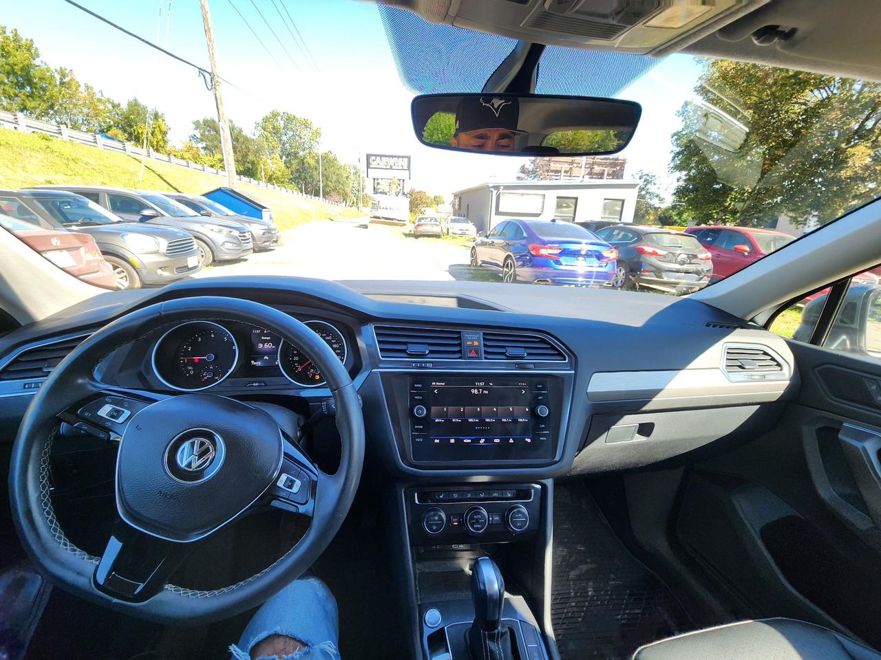 2021 Volkswagen Tiguan COMFORTLINE l Clean Carfax l AWD Photo