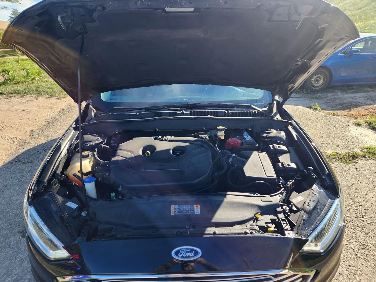 2017 Ford Fusion SE l AWD l 2.0 L l 28 SERVICE RECORDS l Photo
