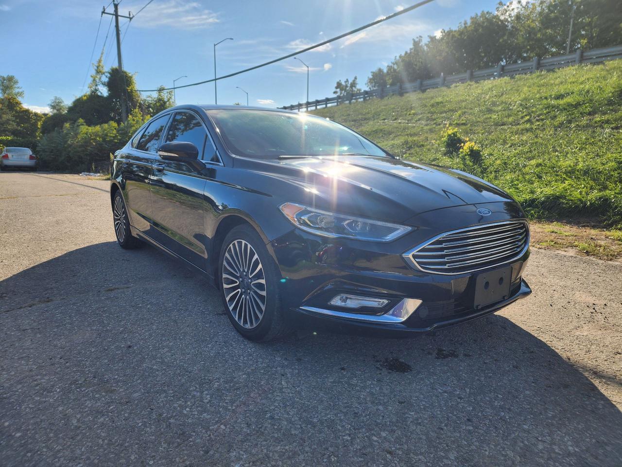 2017 Ford Fusion SE l AWD l 2.0 L l 28 SERVICE RECORDS l Photo