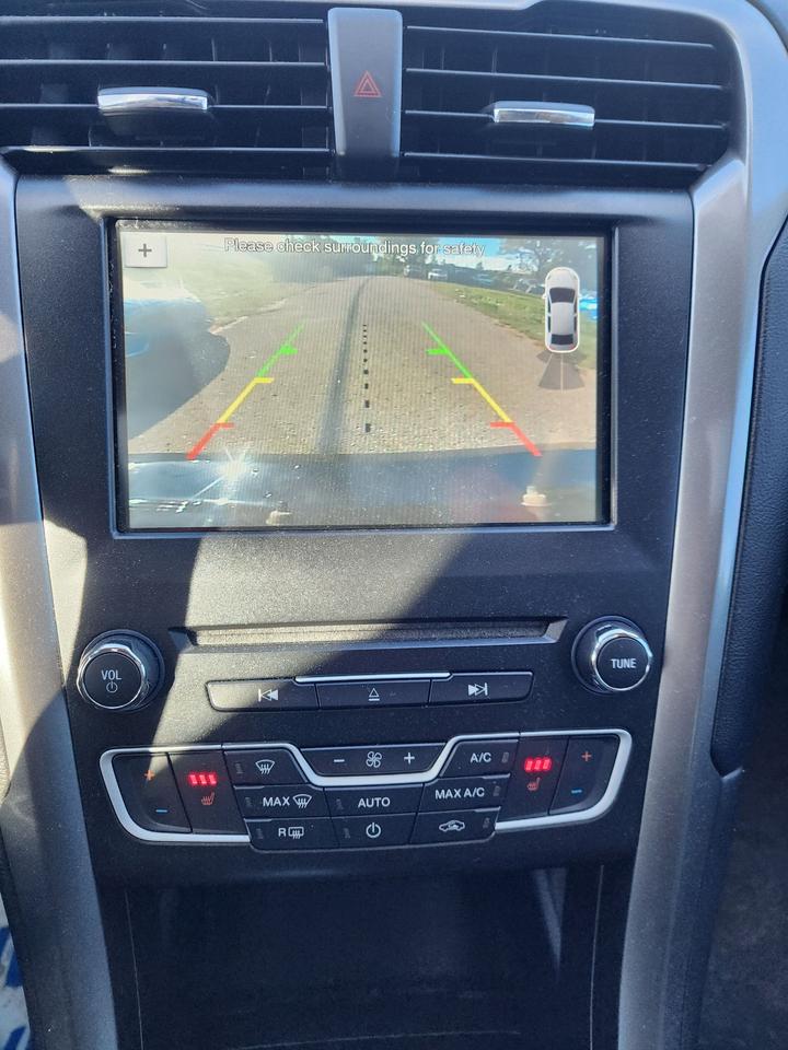2017 Ford Fusion SE l AWD l 2.0 L l 28 SERVICE RECORDS l Photo