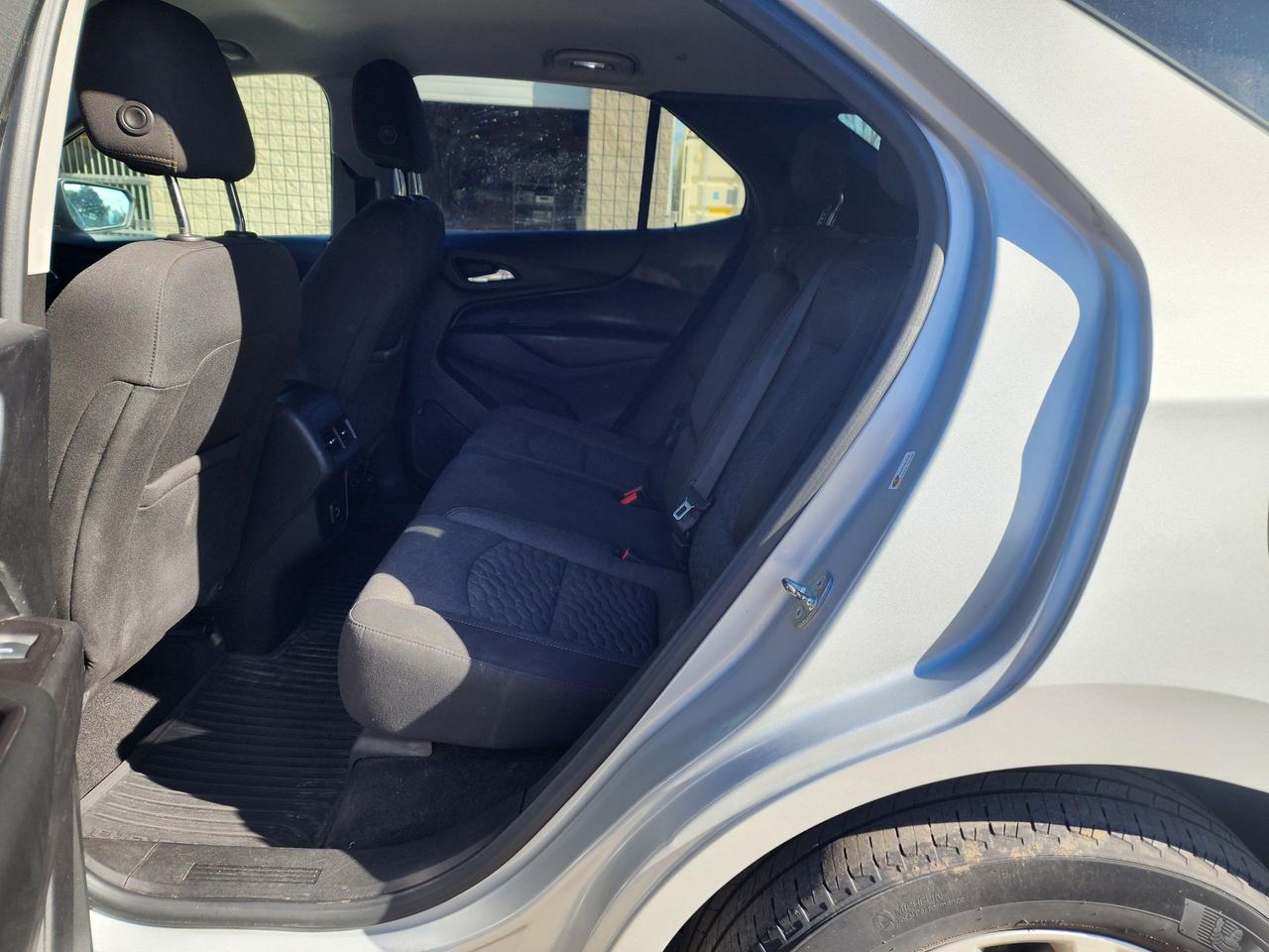 2020 Chevrolet Equinox LT l Clean Carfax l No Accident l FWD Photo