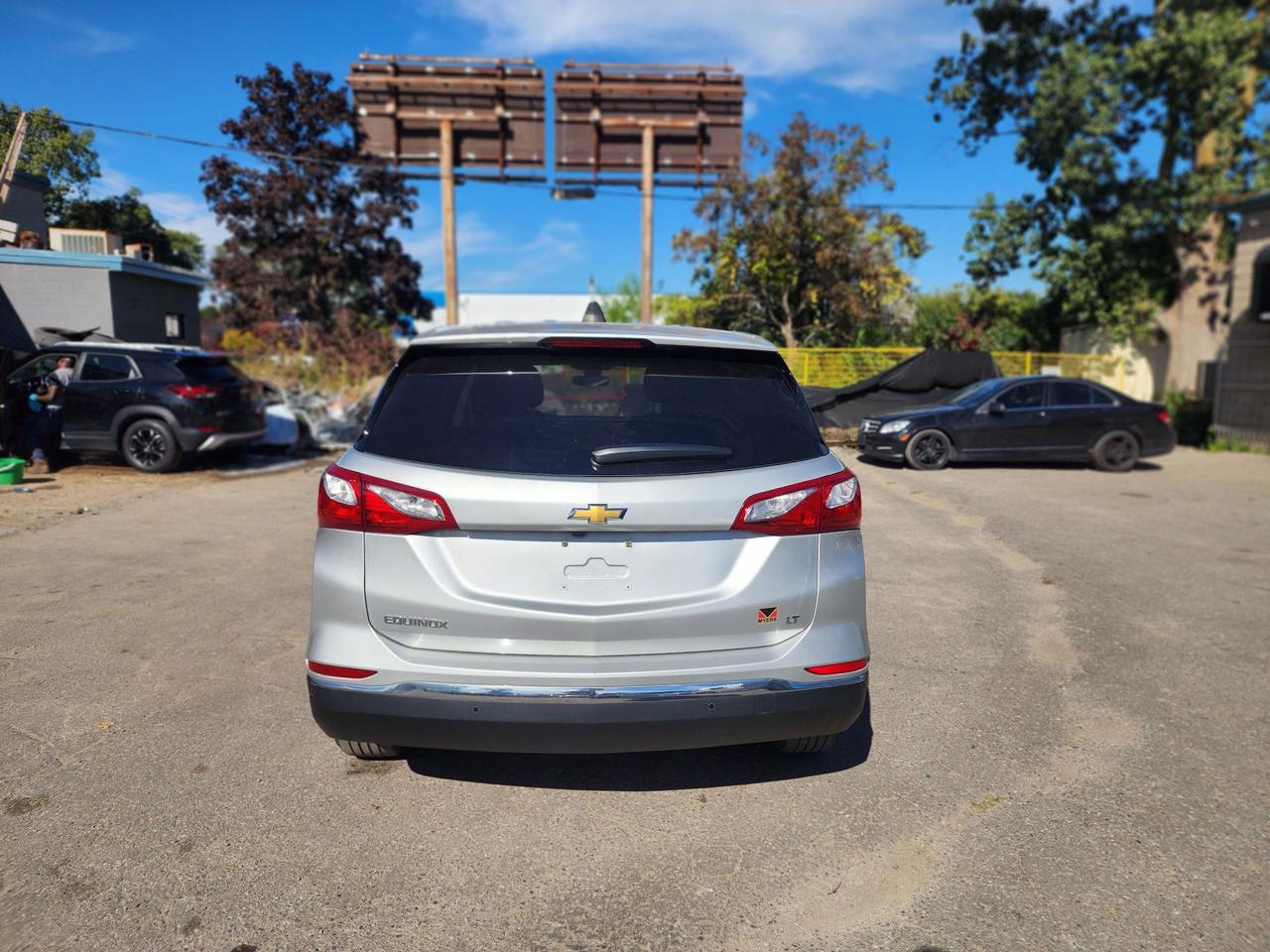 2020 Chevrolet Equinox LT l Clean Carfax l No Accident l FWD Photo