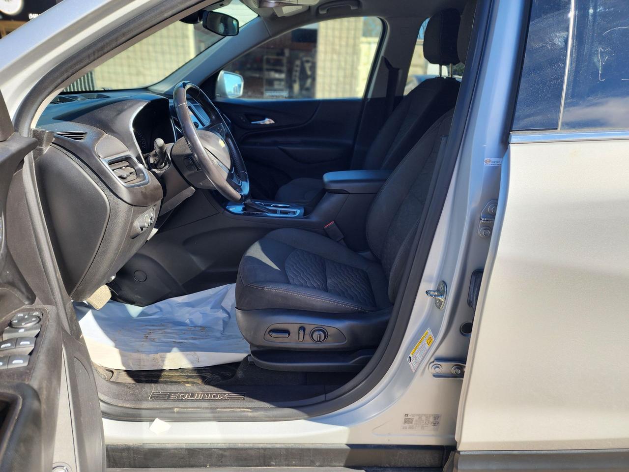 2020 Chevrolet Equinox LT l Clean Carfax l No Accident l FWD Photo