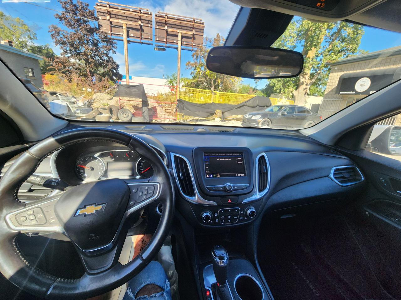 2020 Chevrolet Equinox LT l Clean Carfax l No Accident l FWD Photo