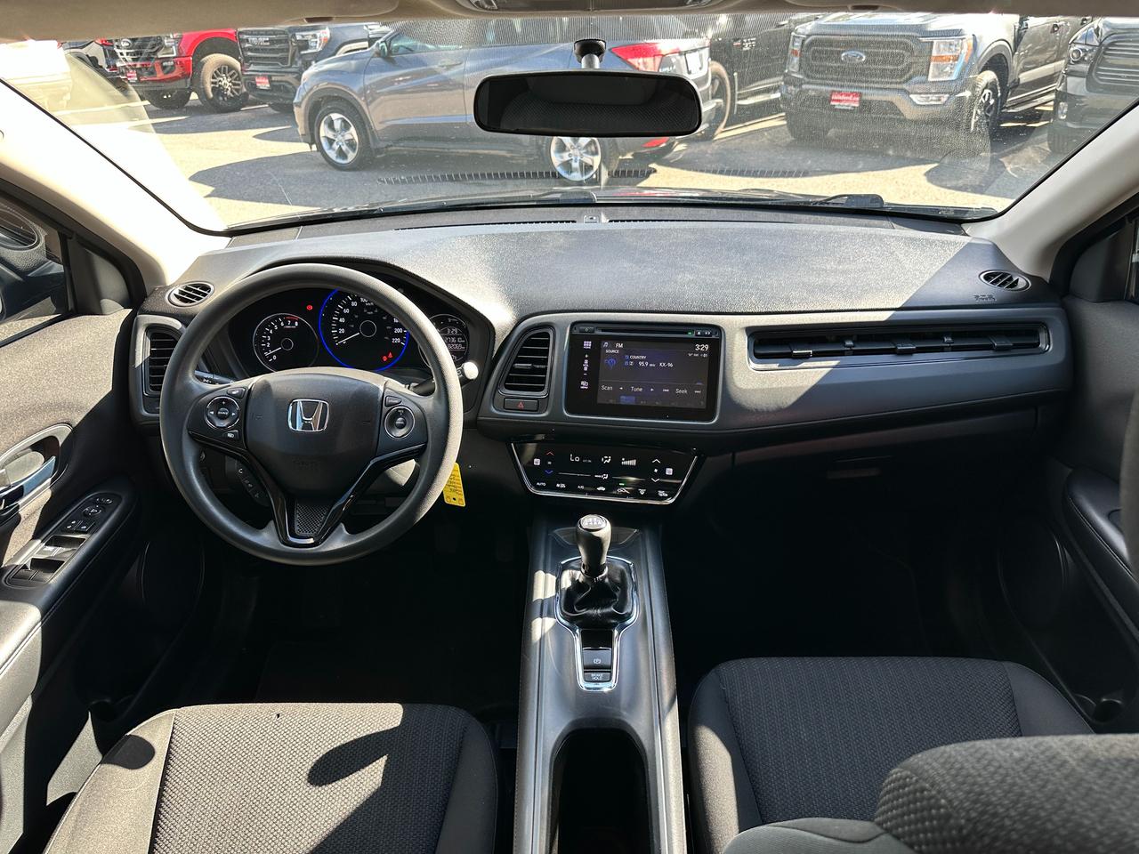 2016 Honda HR-V LX 6-Speed Manual HTD-Cloth AC Bluetooth BackupCam Photo
