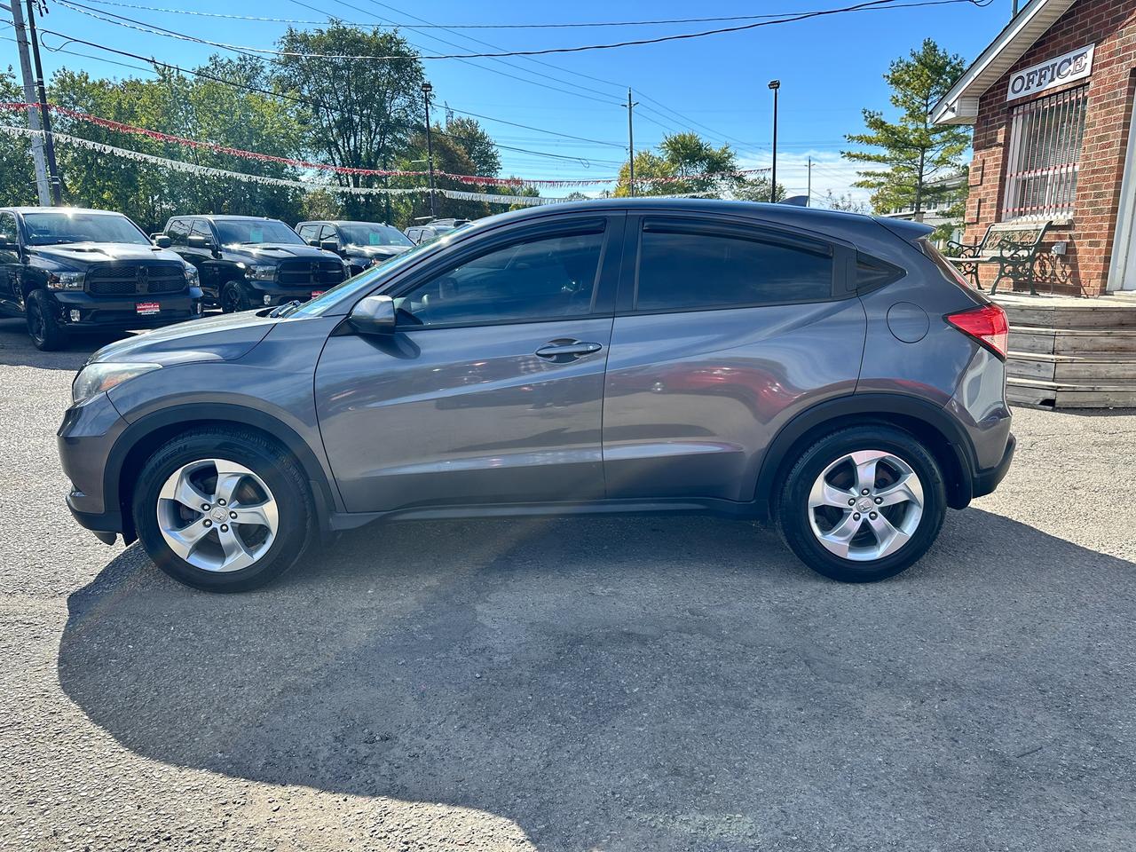 2016 Honda HR-V LX 6-Speed Manual HTD-Cloth AC Bluetooth BackupCam Photo
