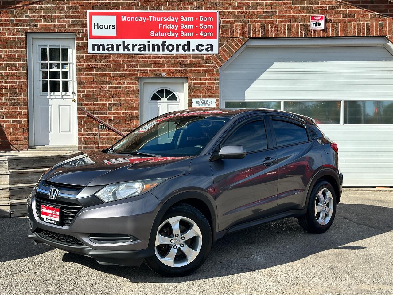 2016 Honda HR-V LX 6-Speed Manual HTD-Cloth AC Bluetooth BackupCam - Photo #1
