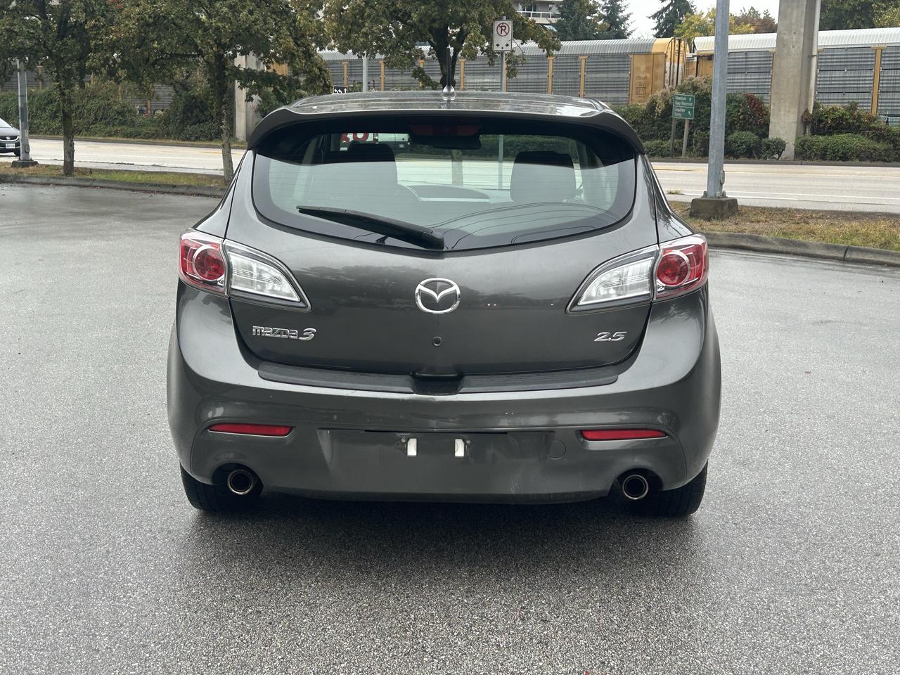 2011 Mazda MAZDA3 GS - Photo #7