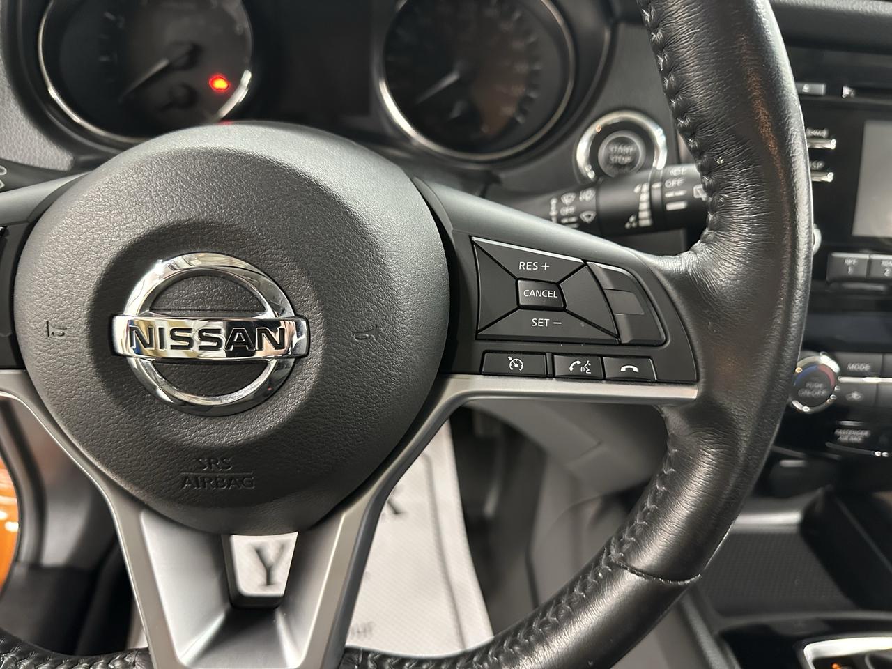 2017 Nissan Qashqai SV Photo35