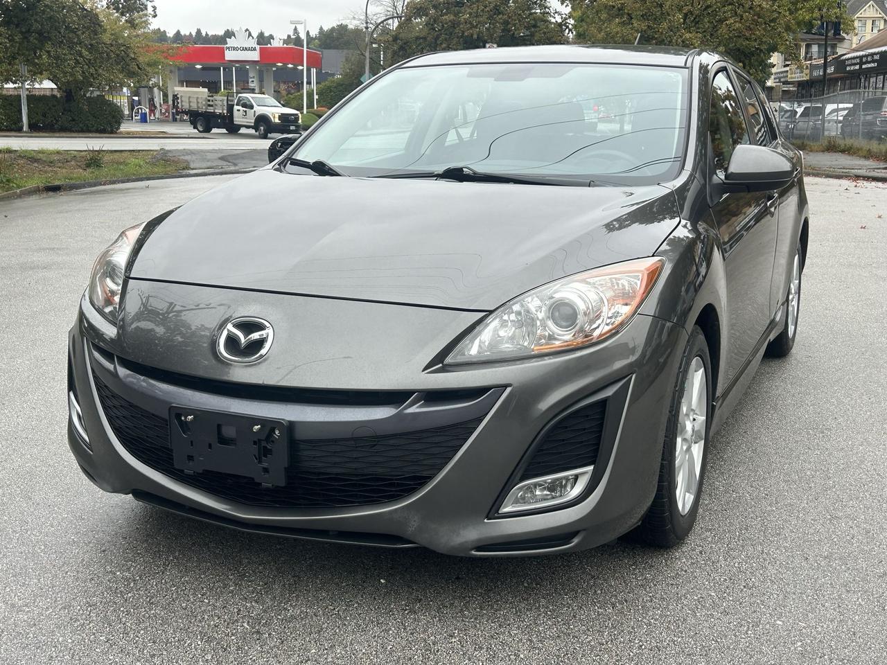 2011 Mazda MAZDA3 GS - Photo #1