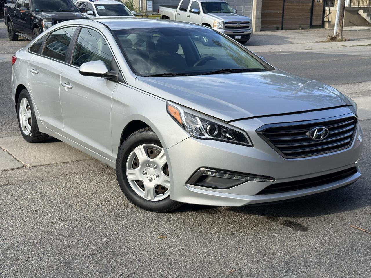 2015 Hyundai Sonata 2.4L GL Photo
