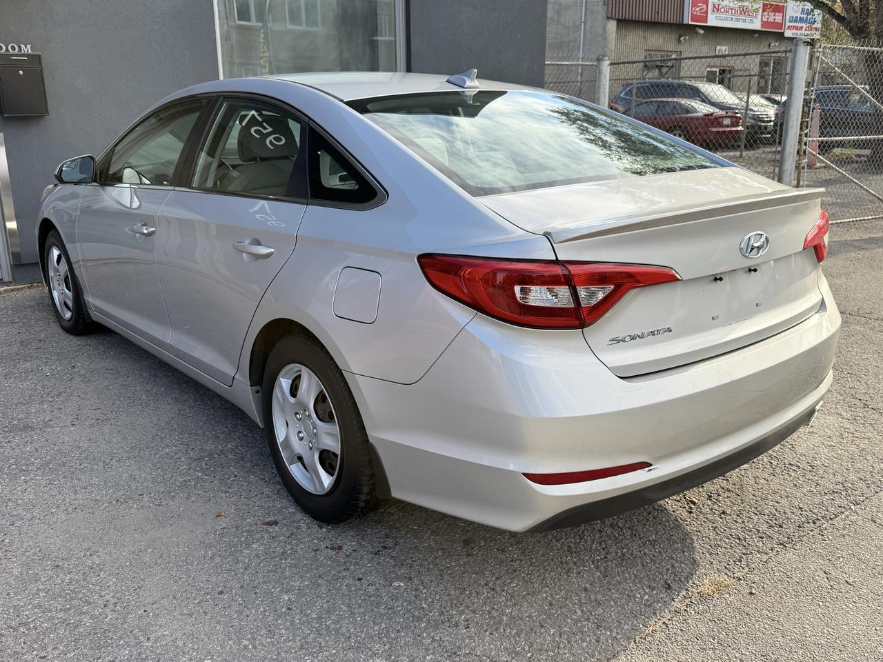 2015 Hyundai Sonata 2.4L GL Photo
