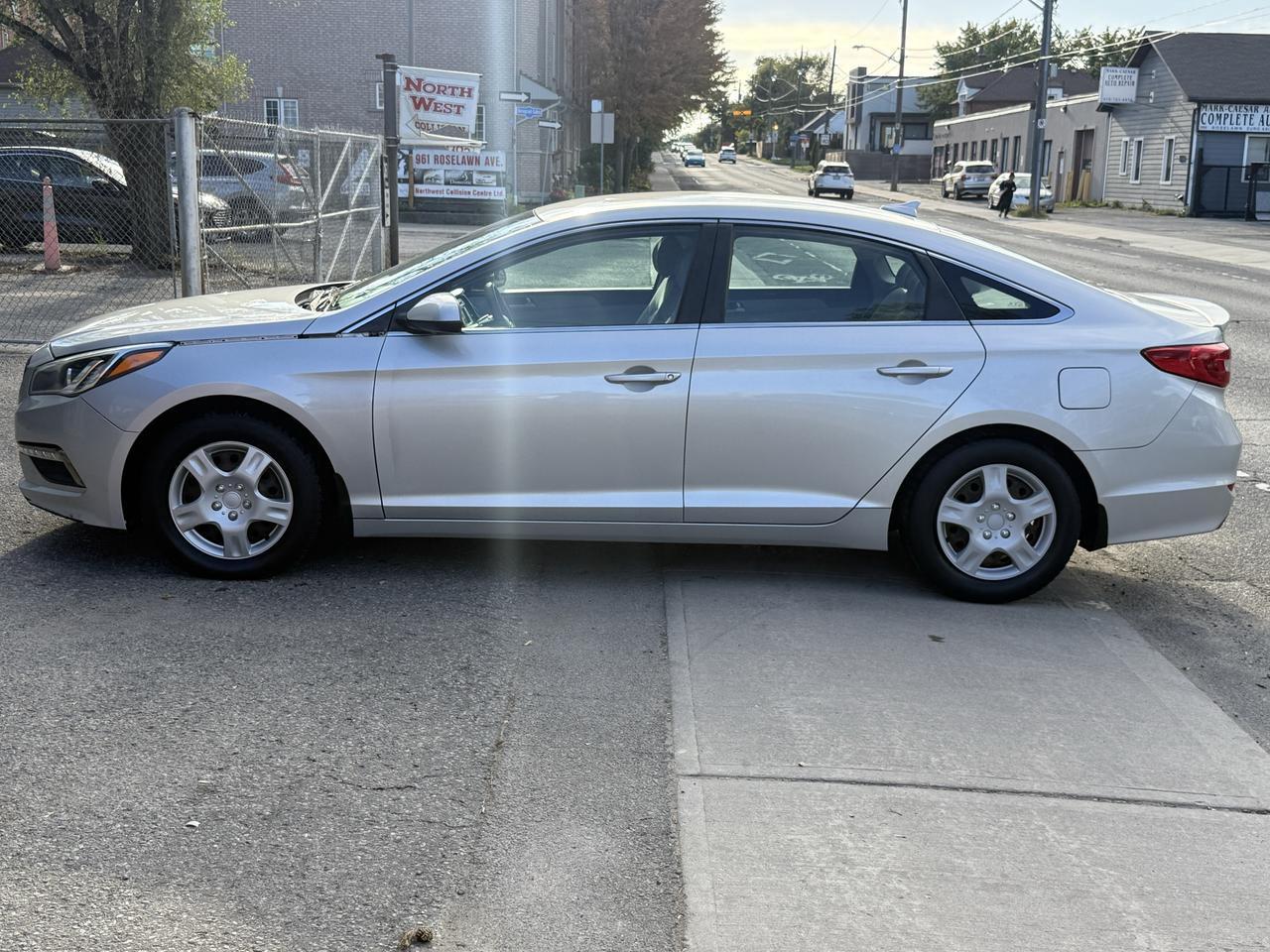 2015 Hyundai Sonata 2.4L GL Photo