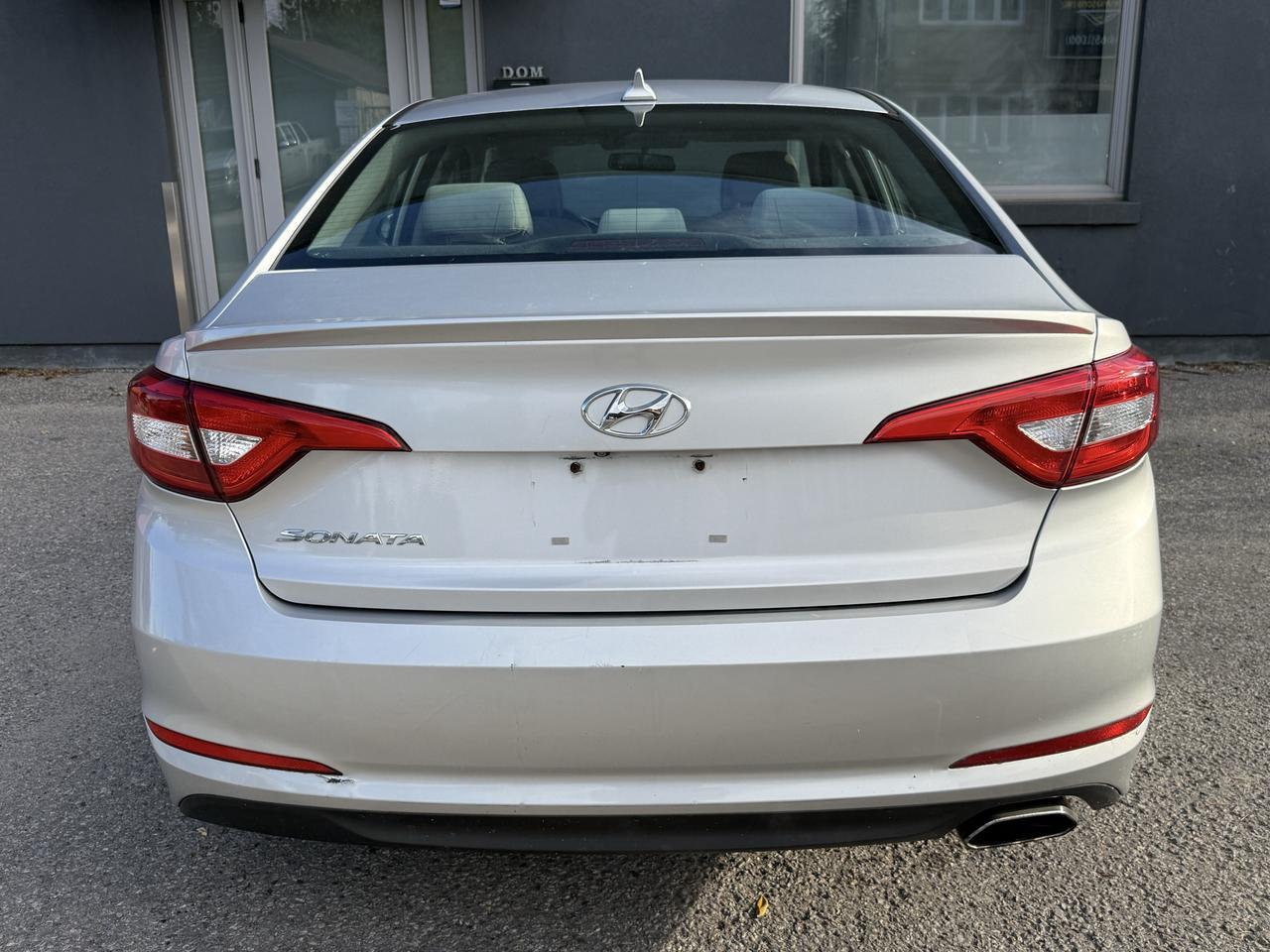 2015 Hyundai Sonata 2.4L GL Photo