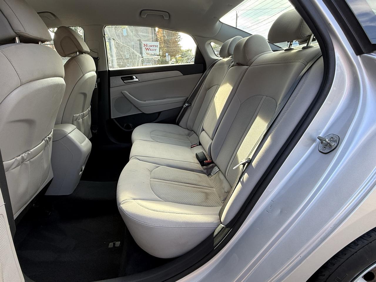 2015 Hyundai Sonata 2.4L GL Photo