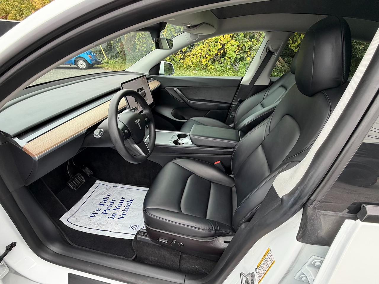 2022 Tesla Model Y Long Range AWD Photo
