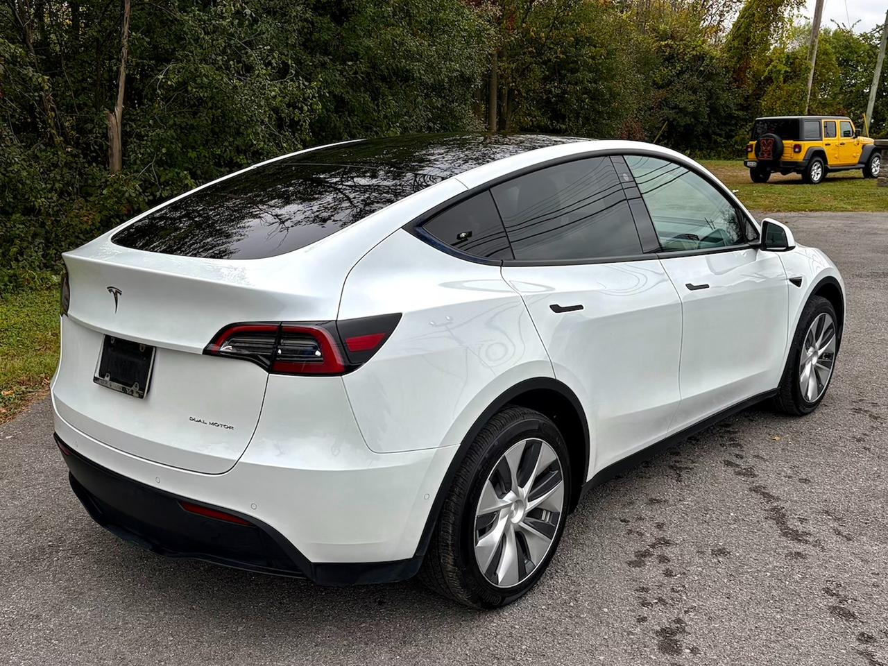 2022 Tesla Model Y Long Range AWD Photo