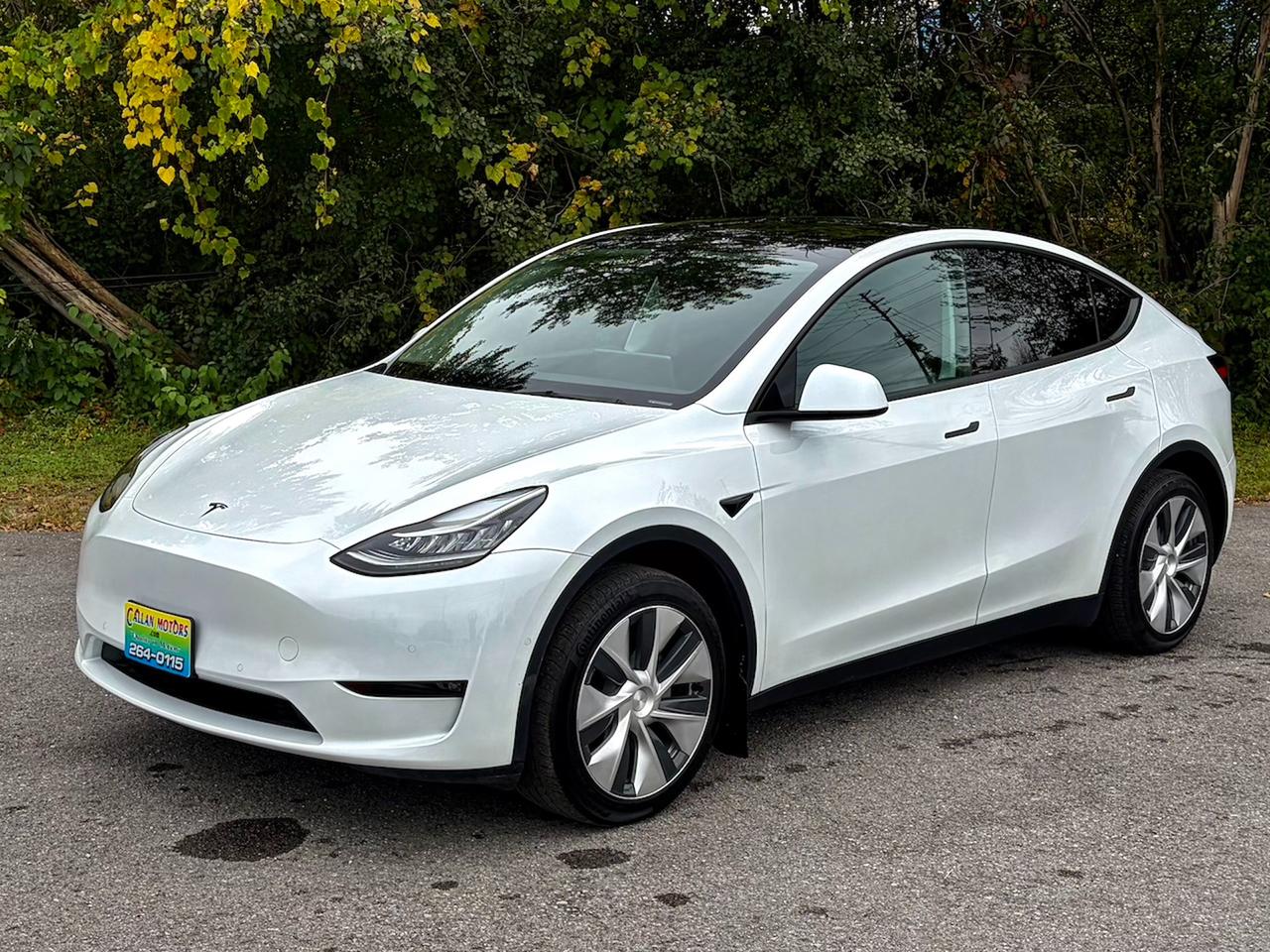 2022 Tesla Model Y Long Range AWD Photo
