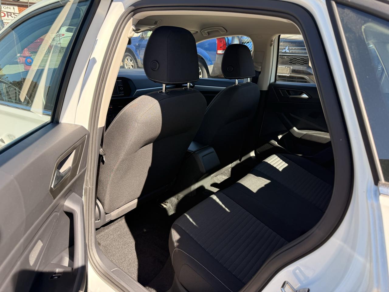 2022 Volkswagen Jetta TRENDLINE AUTO Photo