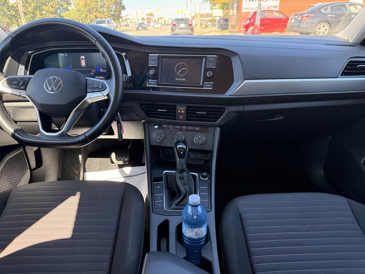 2022 Volkswagen Jetta TRENDLINE AUTO Photo