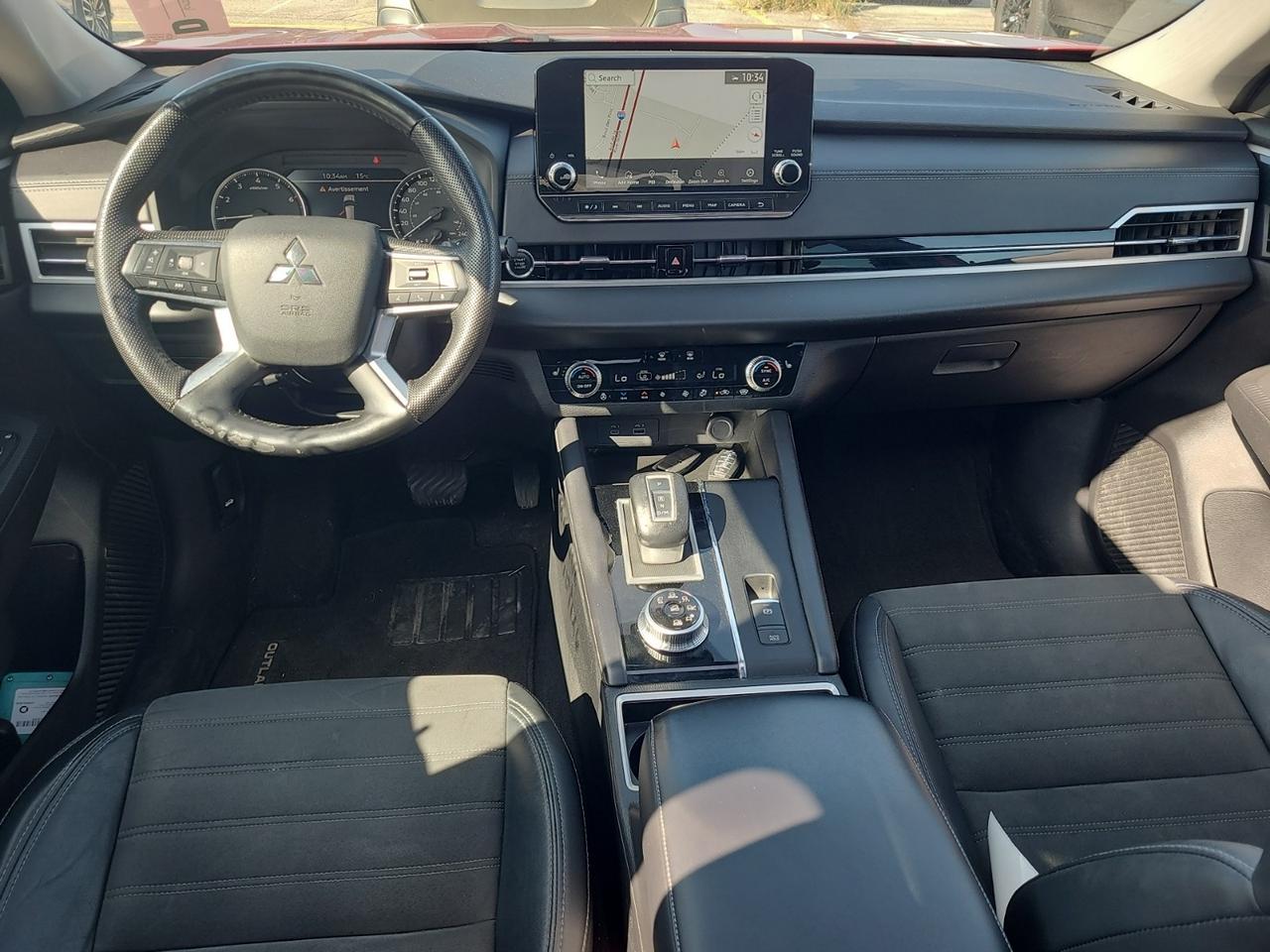 2023 Mitsubishi Outlander SE - ONE OWNER, AWD, NAV, AND MORE!! - Photo #13