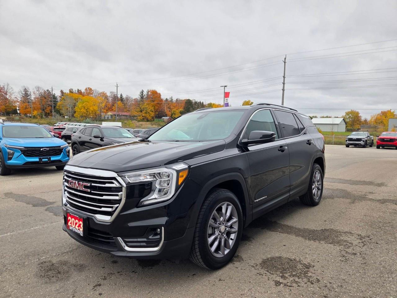2023 GMC Terrain AWD SLT Photo3