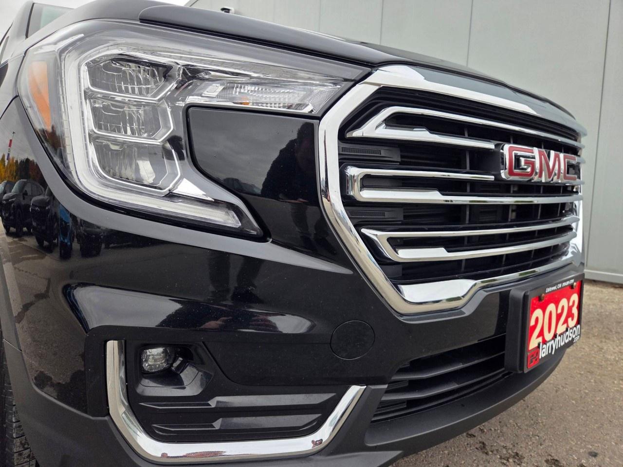 2023 GMC Terrain AWD SLT Photo5