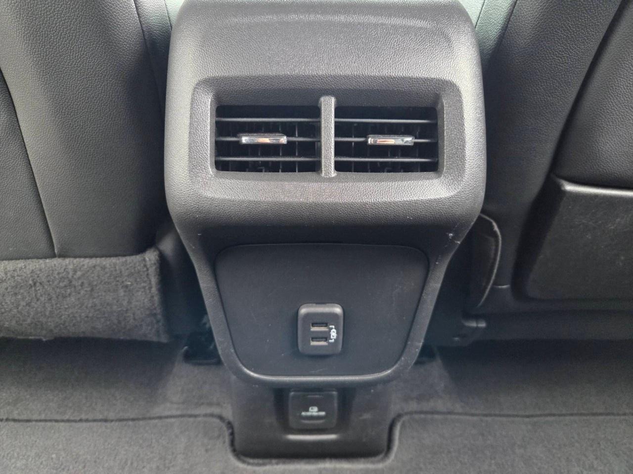 2023 GMC Terrain AWD SLT Photo