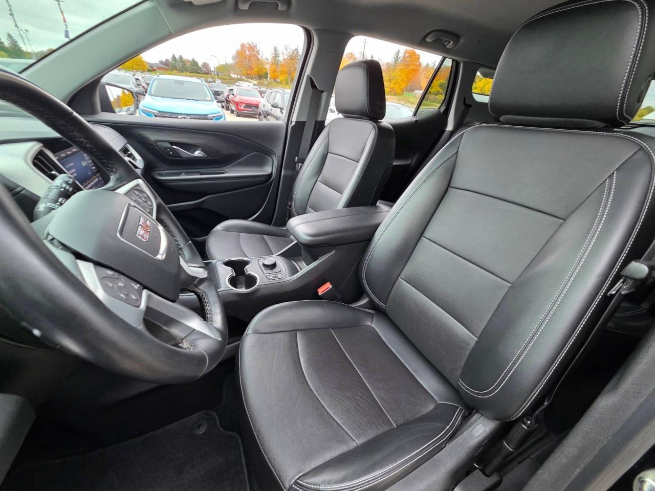 2023 GMC Terrain AWD SLT Photo