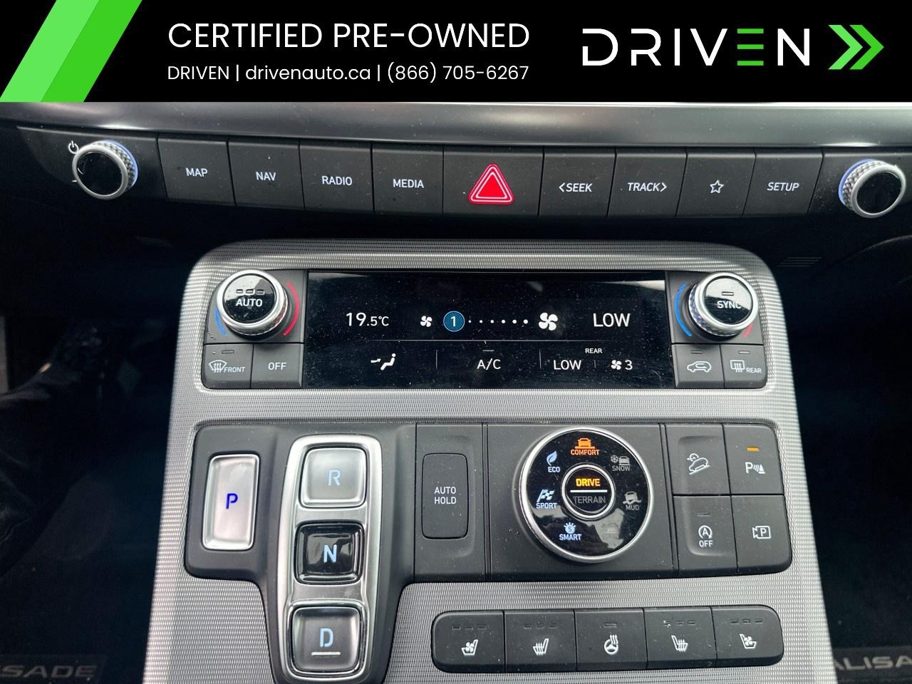 2024 Hyundai PALISADE Ultimate Calligraphy 7-Passenger AWD Photo