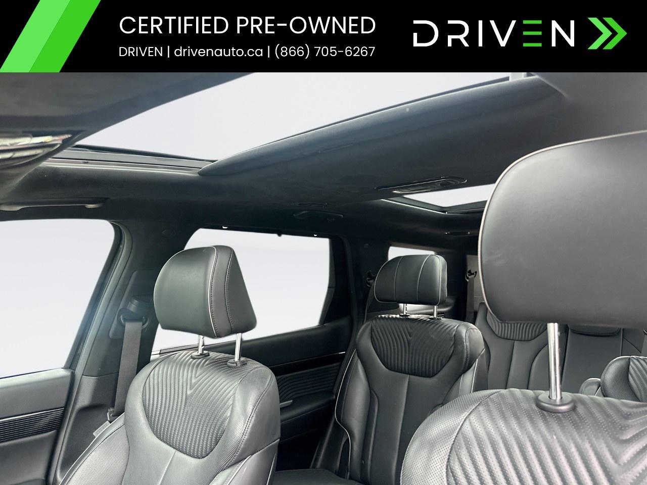 2024 Hyundai PALISADE Ultimate Calligraphy 7-Passenger AWD Photo