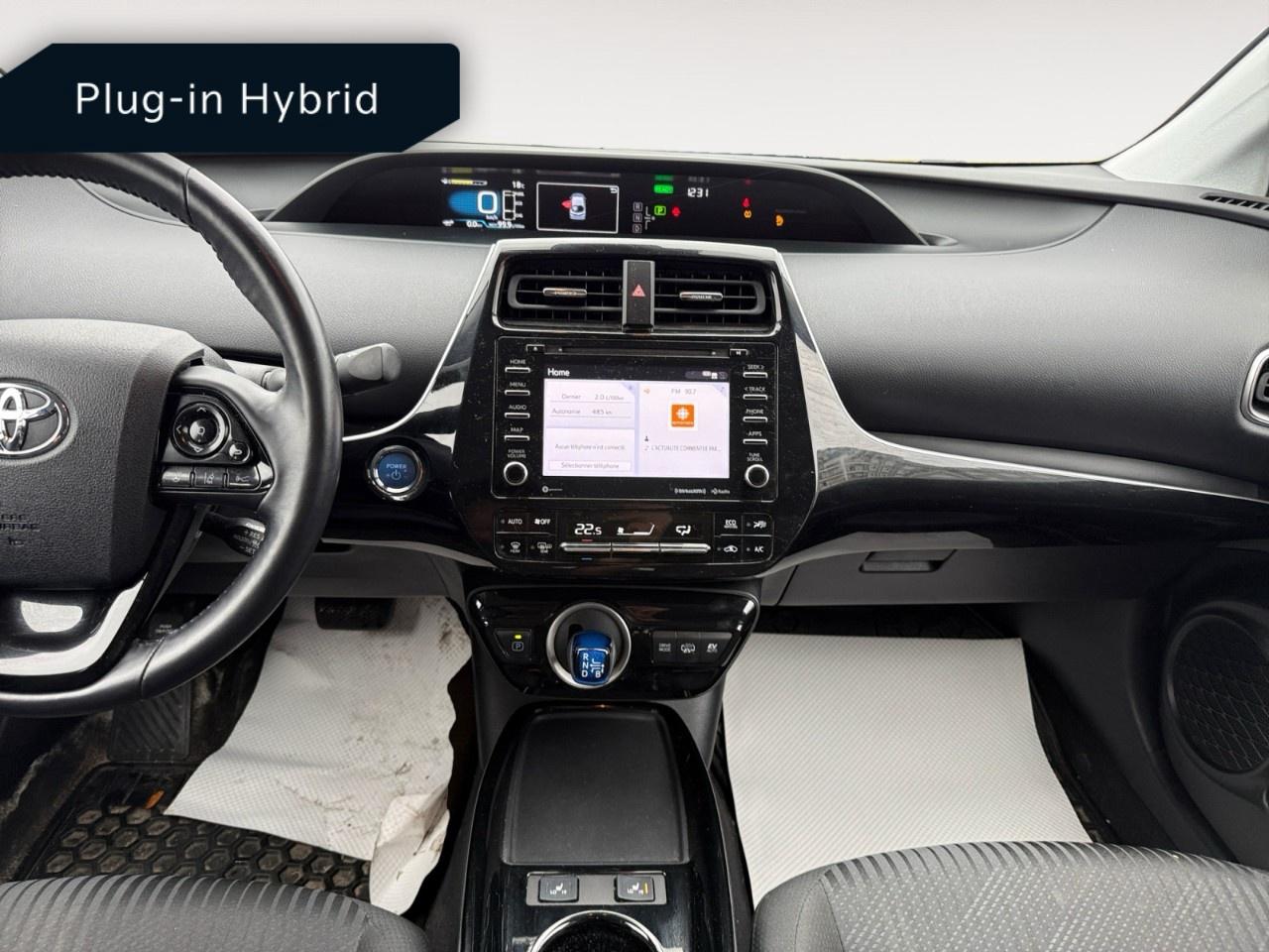 2022 Toyota Prius Prime LE (GS) Photo