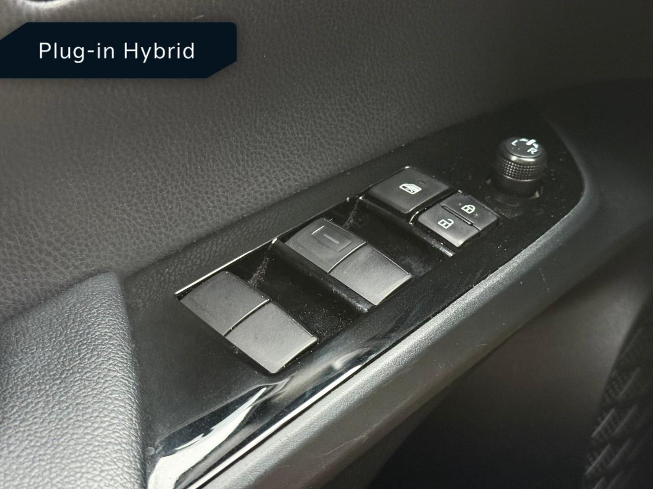 2022 Toyota Prius Prime LE (GS) Photo