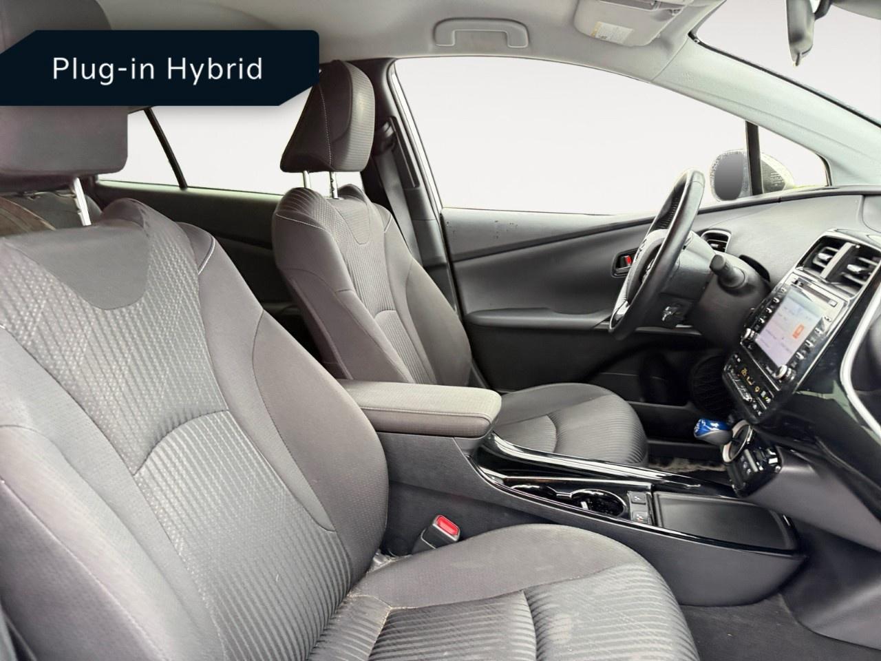2022 Toyota Prius Prime LE (GS) Photo