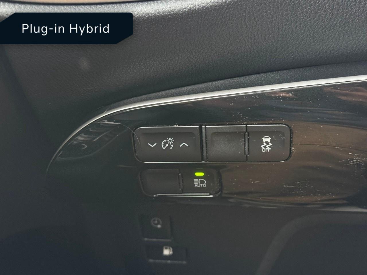 2022 Toyota Prius Prime LE (GS) Photo