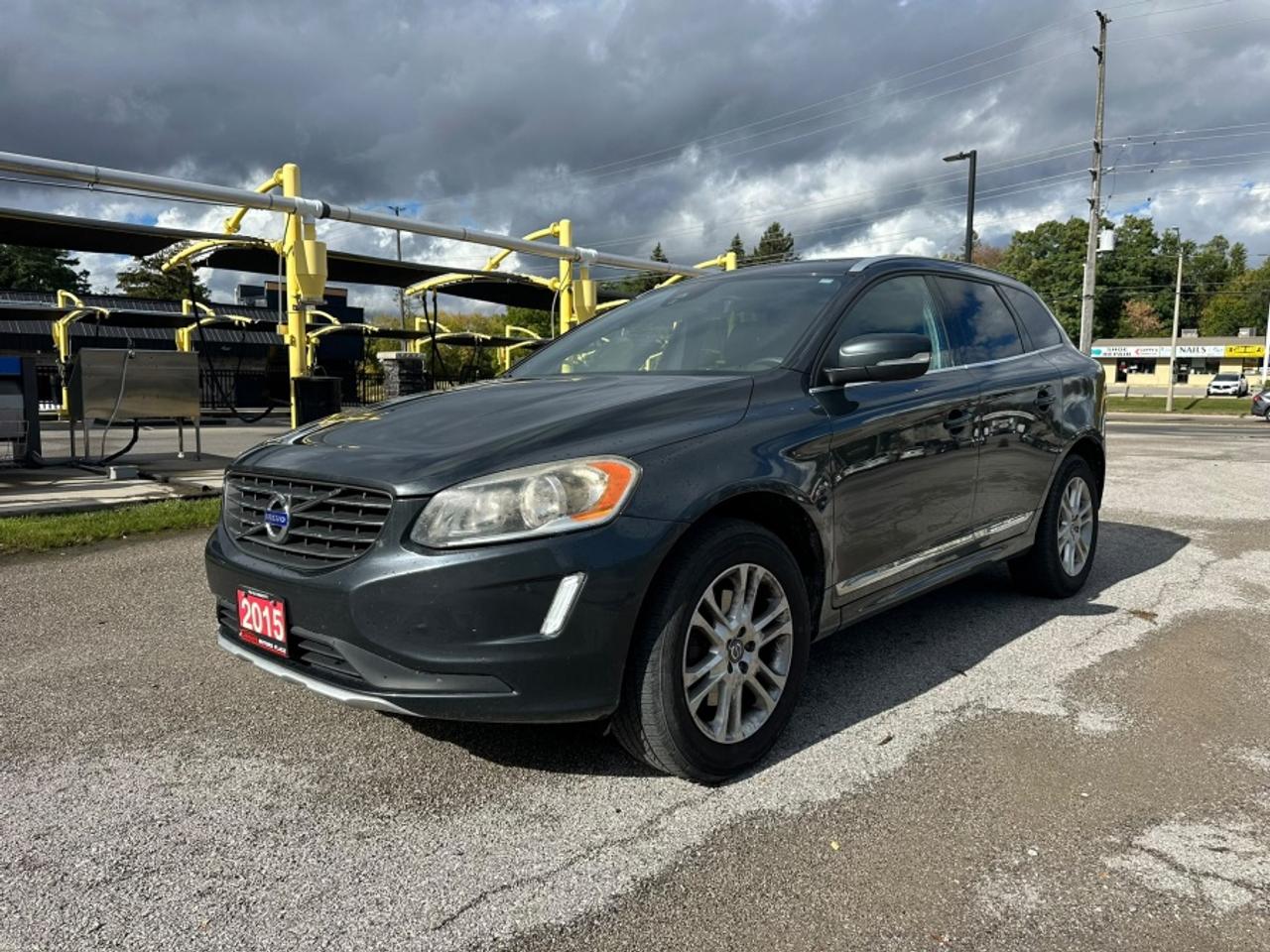 2015 Volvo XC60 * PREMIER PLUS * AWD * LOW KM * T5 PREMIER PLUS Photo