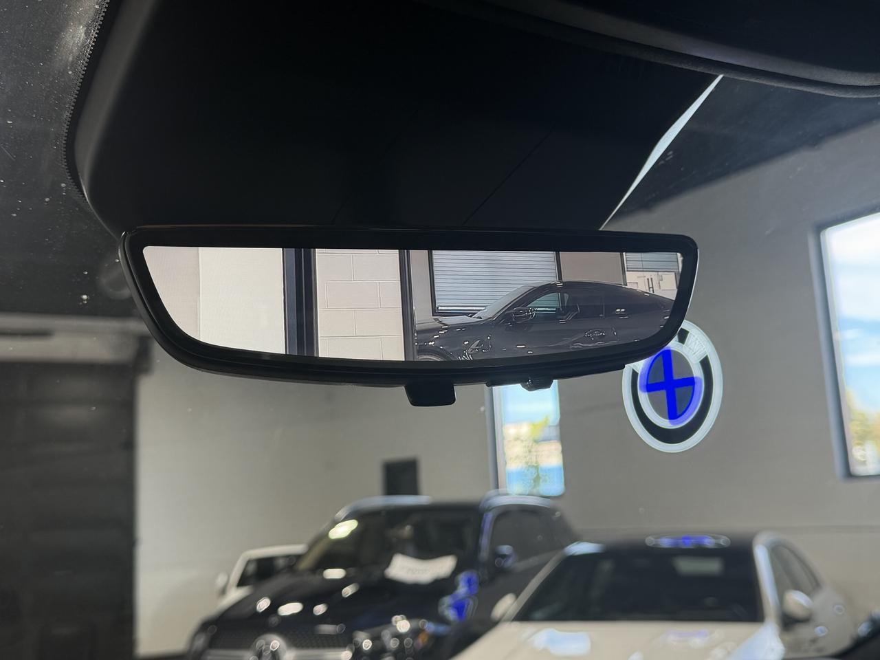 2021 Cadillac Escalade ESV Sport Platinum Massage Seats, Super Cruise, DVD’s, Power Running Boards Photo