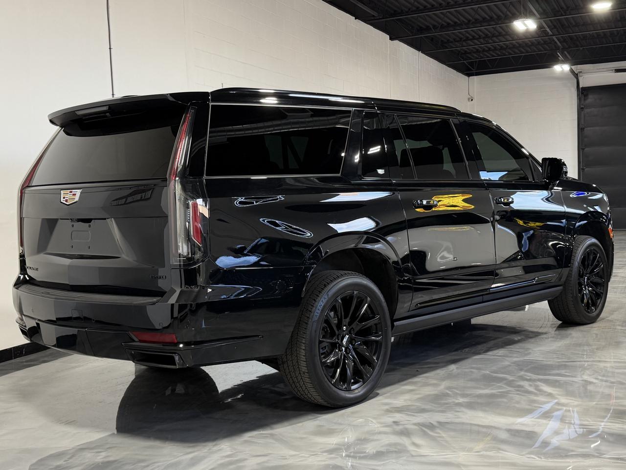 2021 Cadillac Escalade ESV Sport Platinum Massage Seats, Super Cruise, DVD’s, Power Running Boards Photo2