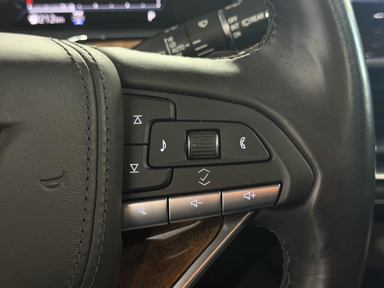 2021 Cadillac Escalade ESV Sport Platinum Massage Seats, Super Cruise, DVD’s, Power Running Boards Photo