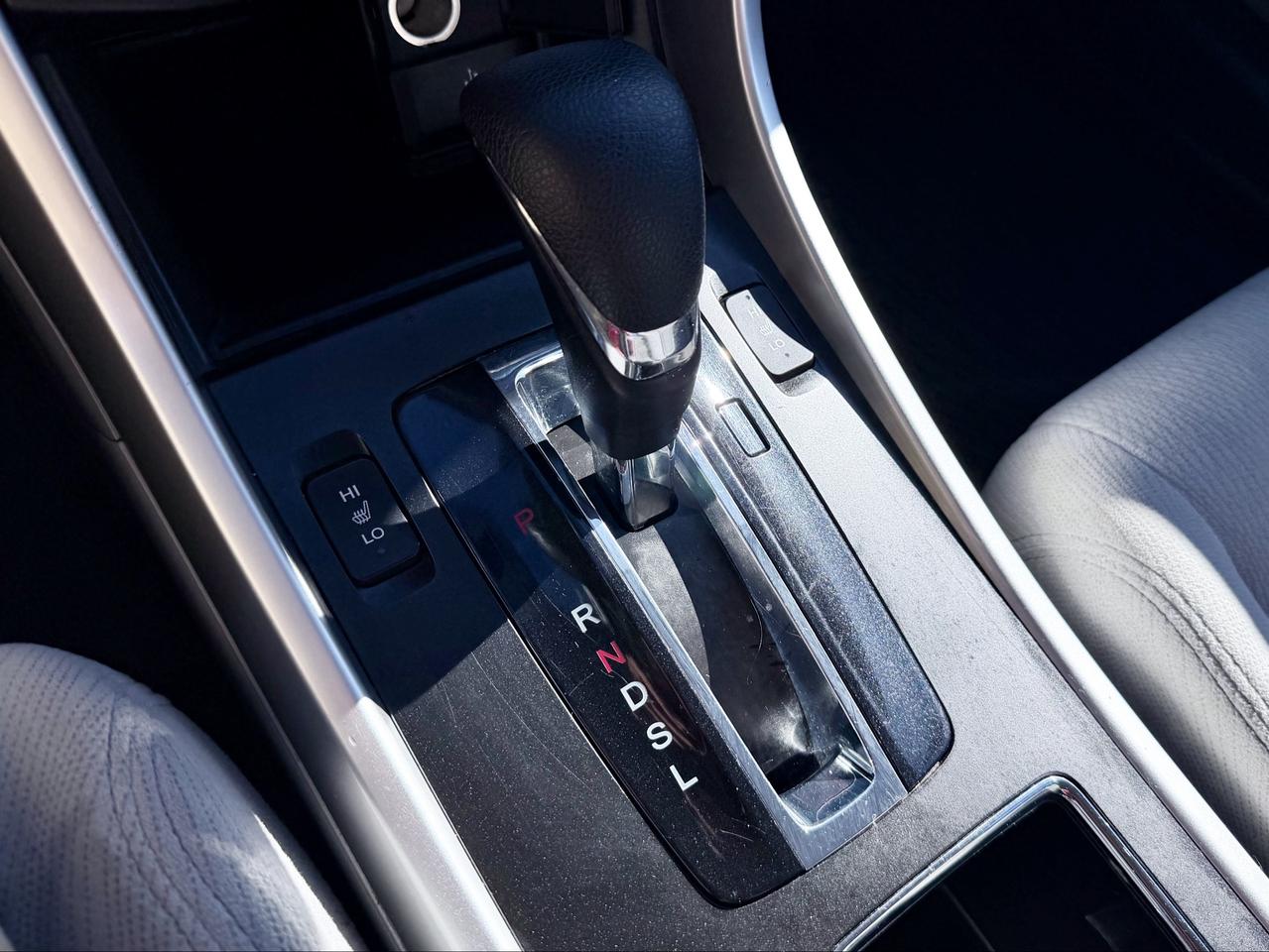 2014 Honda Accord FINANCING AVAILABLE Photo13
