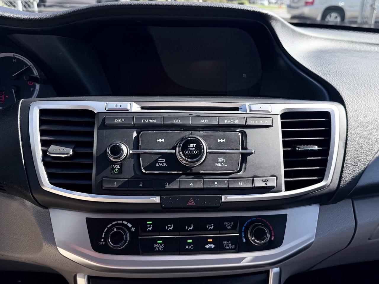2014 Honda Accord FINANCING AVAILABLE Photo14